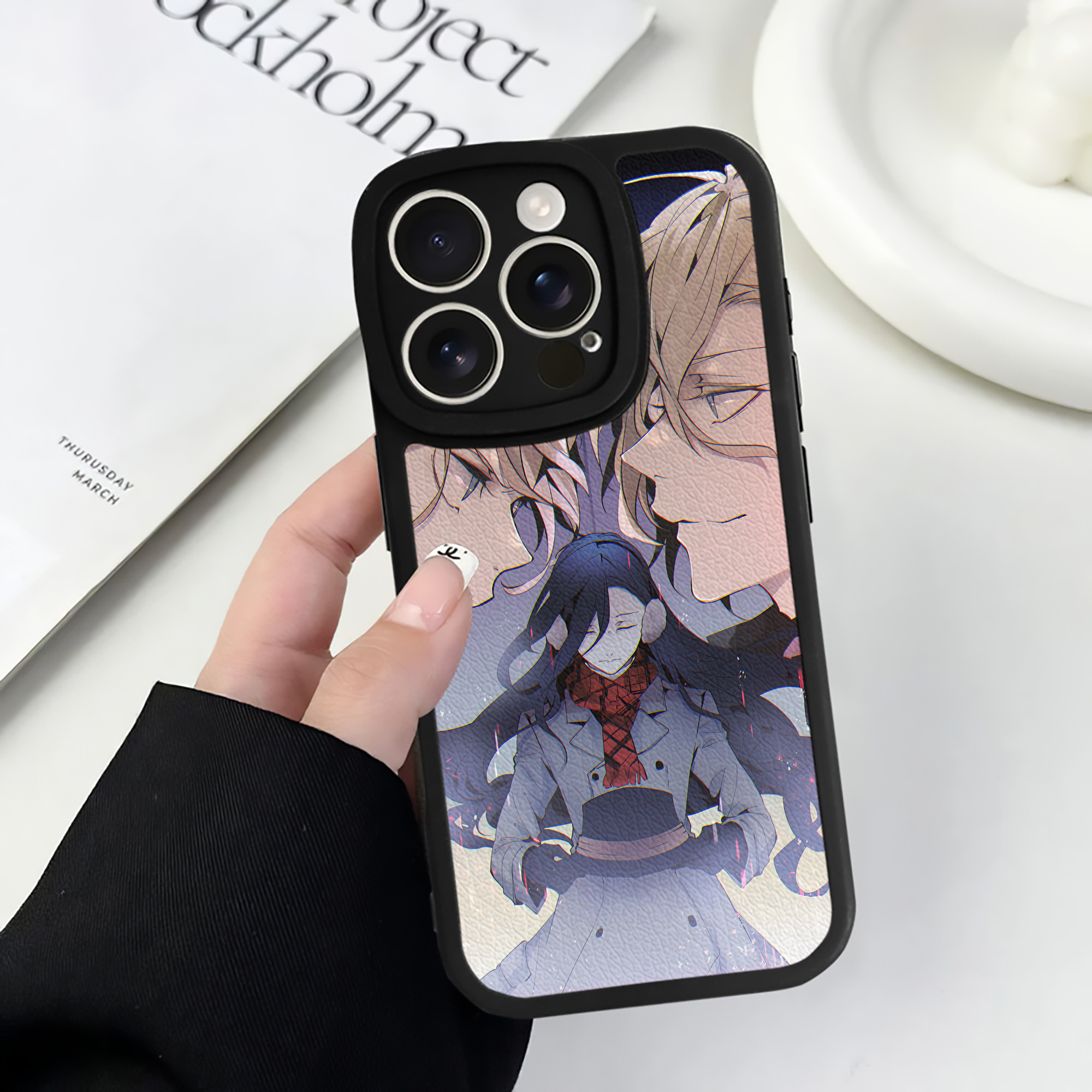 （画像用） 文豪ストレイドッグス Bungo Stray Dogs 【iPhone 16シリーズ対応】シリコンスマホケース（レザー調） 材質：シリコン